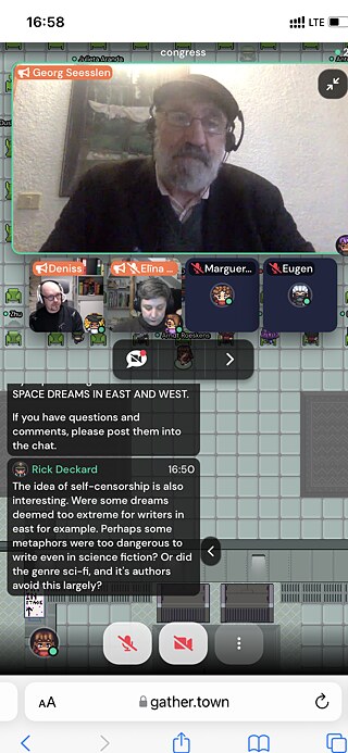 November 2021, Diskussion "Weltraumträume in Ost und West" im Rahmen des Anti-Dystopischen Kongresses. Im Bild  Georg Seeßlen, Deniss Hanovs und Elīna Reitere.