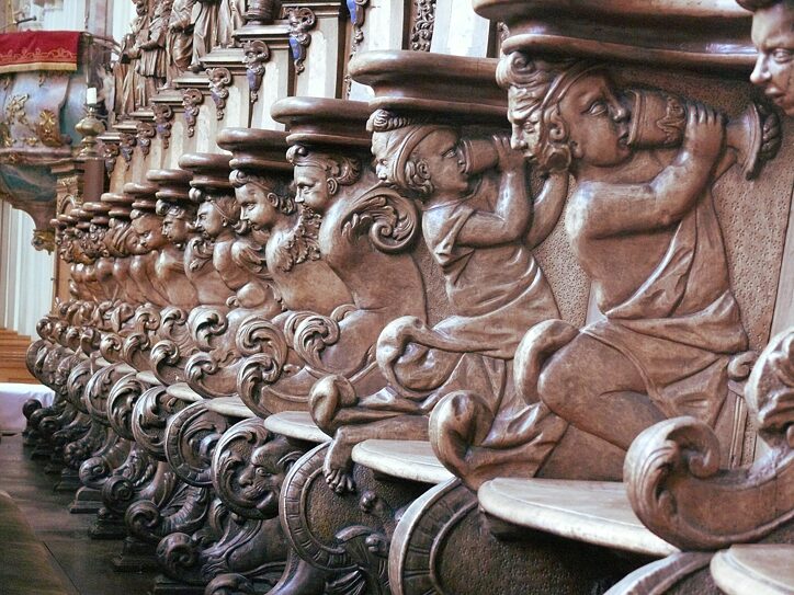 Badschussenried innen Chorgestuel Klosterkirche