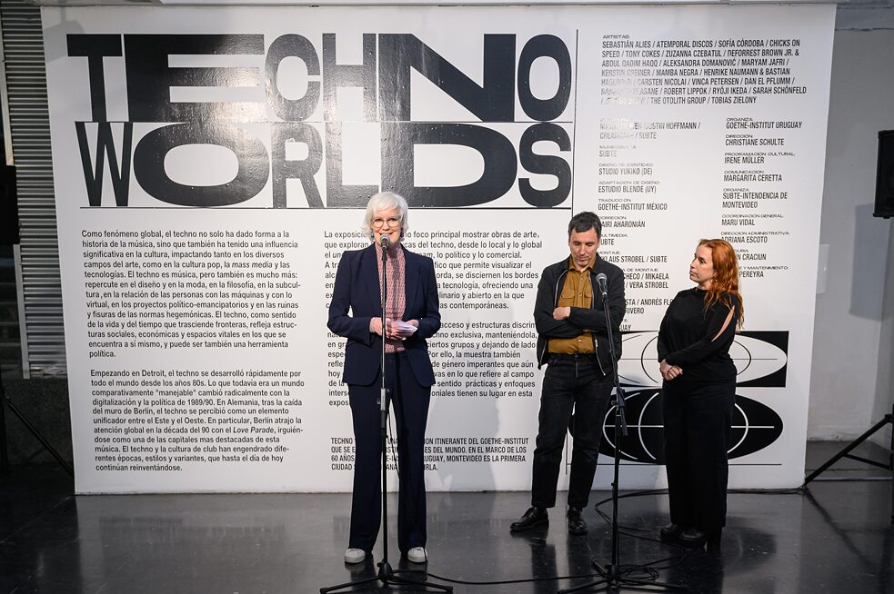 TECHNO WORLDS in Montevideo