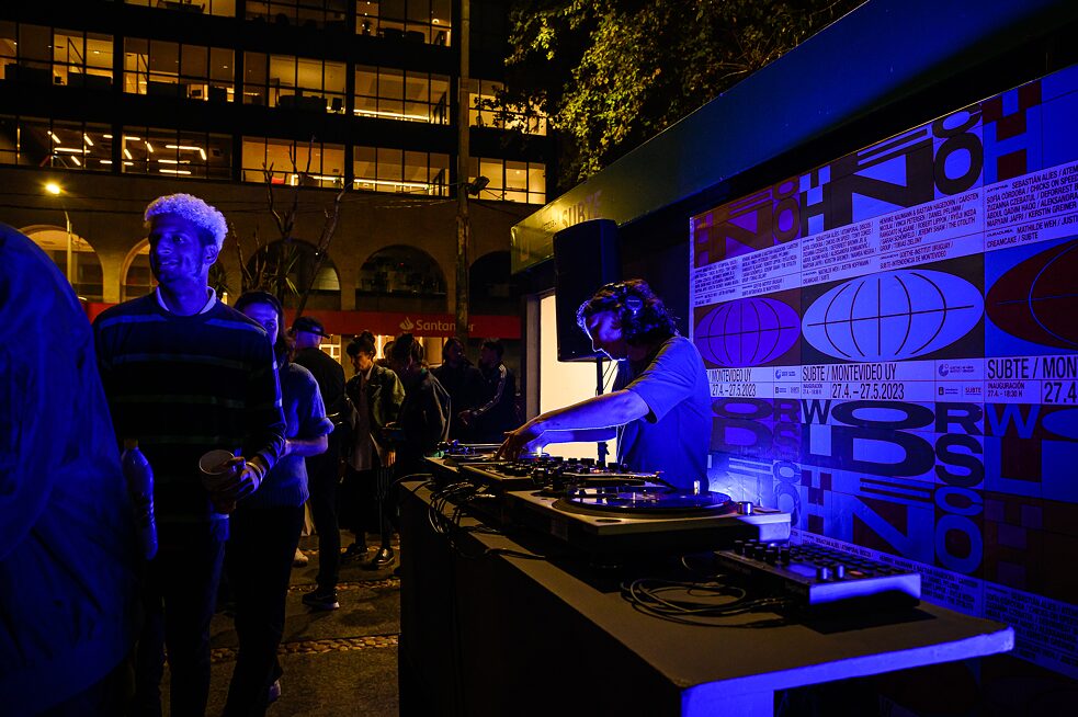 TECHNO WORLDS in Montevideo