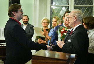 November 2022, erstmalige Verleihung des Exzellenzpreises an Deutschlehrkräfte für besonderes Engagement und innovativen Unterricht. Als beste Lehrkraft in Lettland wurde Kirils Soklakovs von der Herderschule Riga ausgezeichnet. Der Preis wurde vom lettischen Staatspräsidenten Egils Levits überreicht. 