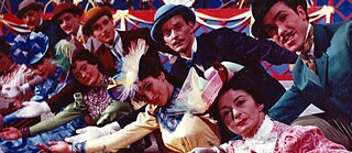 Szene aus dem Film „Revue um Mitternacht“