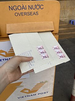 Natürlich habe ich auch Briefe nach Hause geschickt.