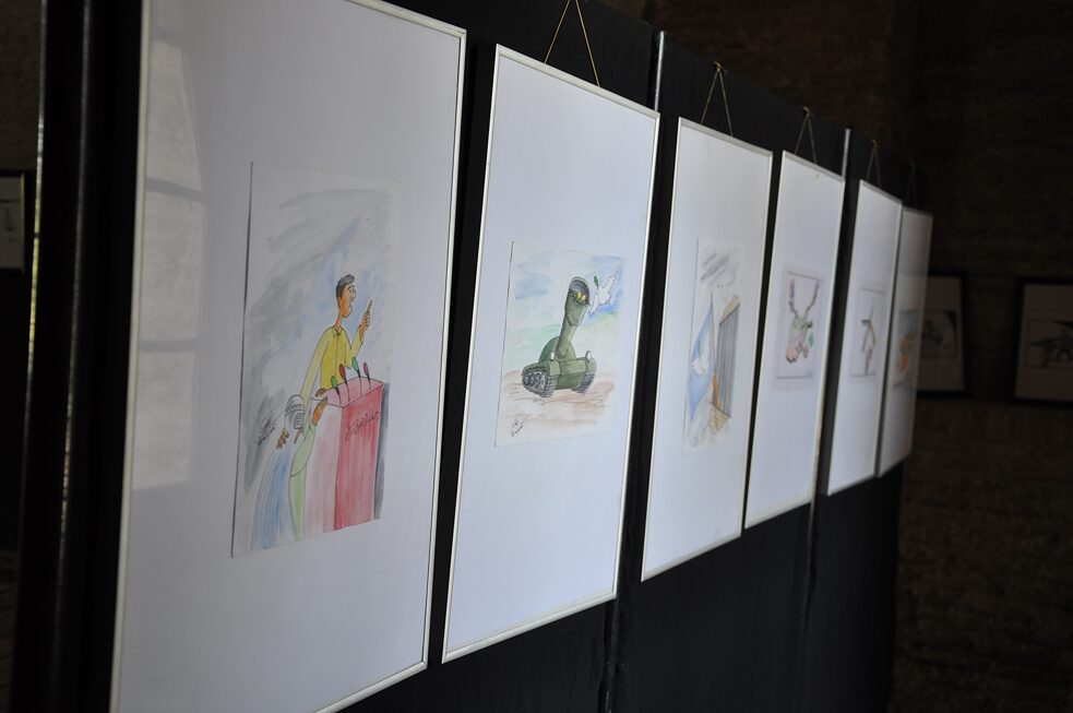 Exhibition view Caricatures