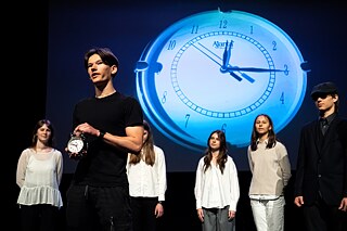 Der zurückgehende Tag. Jesuitengymnasium Kaunas