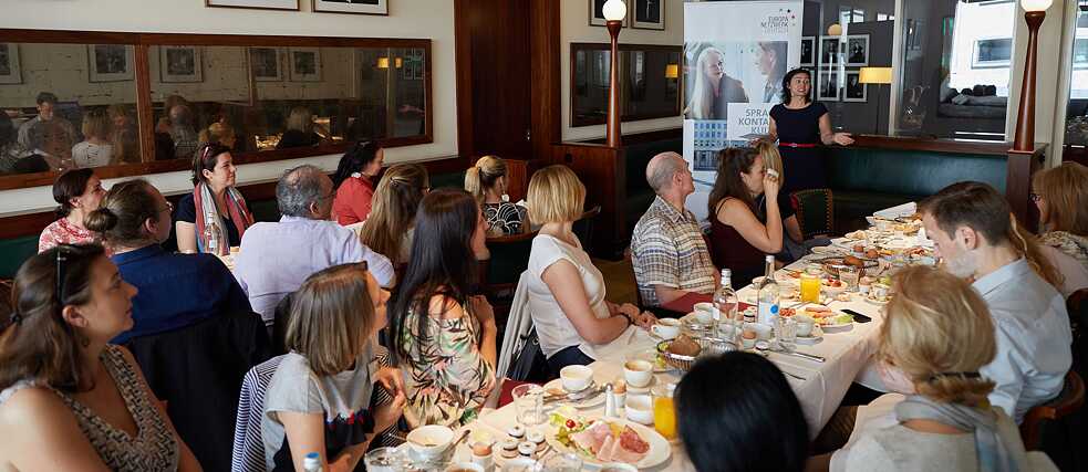 Brunchdebatte im Café Einstein, Alumnitreffen 2018