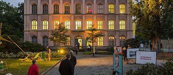 Die trinationale Ausstellung und das Festival "1000 & deine Sicht" wird bis zum 17. September 2023 verlängert und wird am 1. Juli mit einem Doppelkonzert in Zittau gefeiert. | Foto: © Matthias Rietsche