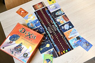 Dixit 