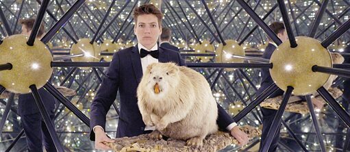 Kerstin Honeit, [ˈzi:lo]5, 2019 | Video Still, 2,3x1 