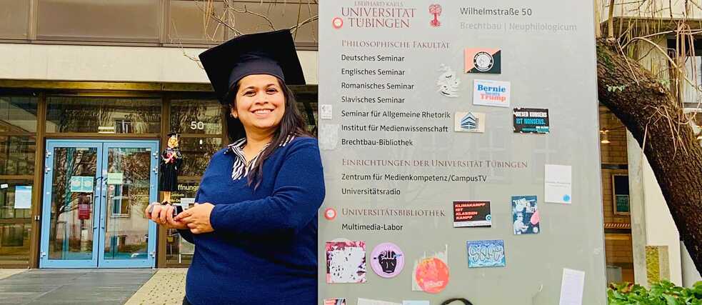 Pradnya Bivalkar promovierte an der Universität Tübingen, Deutschland.