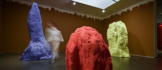 Tobias Rehberger: I do if I don't. Udstillingsåbningen i Kunstmuseum Stuttgart, 2022. 