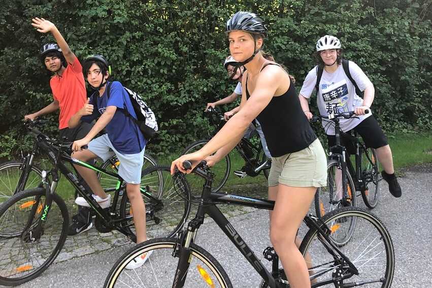 kurze Pause während der Fahrradtour
