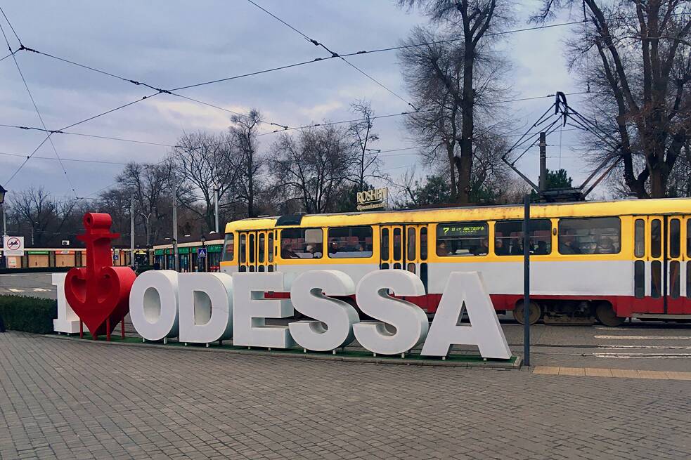 „I love Odessa“-Schriftzug am Starosinna-Platz nahe dem Hauptbahnhof.