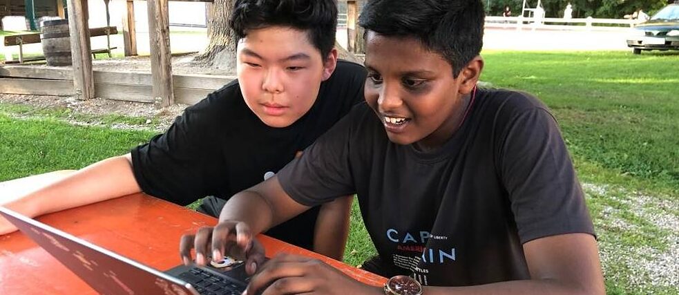 Gemeinsames Aufschreiben der heutigen Erfahrungen.