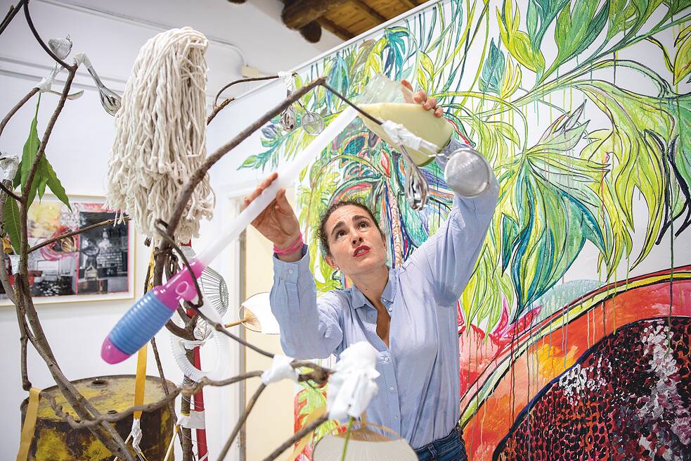 Seit 2017 besteht das gemeinsame Residenzprogramm des Kulturreferats der Landeshauptstadt München, des Apartments der Kunst (München), des Goethe-Instituts in Taipei und der Taipei Culture Foundation. Im Zuge des Programms reiste 2021 die Künstlerin Sophie Schmidt nach Taipei.