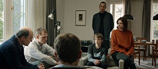 WIR SIND DANN WOHL DIE ANGEHÖRIGEN 