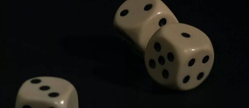 „In Ewig den Zufall betrachtend“ von Alicja Kwade