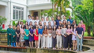 Die Mitarbeiter des Goethe-Instituts Myanmar 2023 © Foto: Goethe-Institut Myanmar Die Mitarbeiter des Goethe-Instituts Myanmar 2023