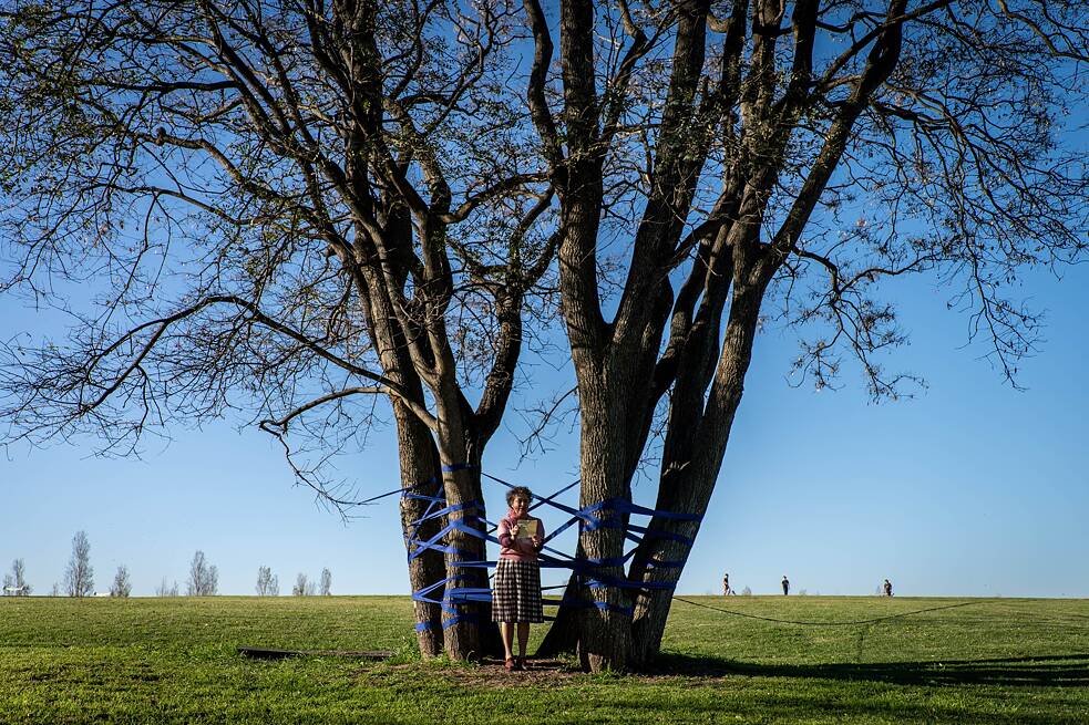 Performance “A memória futura_As vozes das Avós”, 21 de setembro de 2023, Parque da Memória, Buenos Aires.
