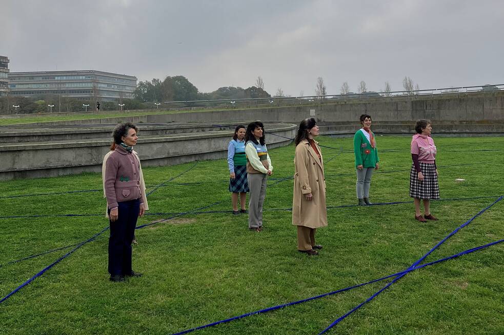 Performance “A memória futura_As vozes das Avós”, 21 de setembro de 2023, Parque da Memória, Buenos Aires.