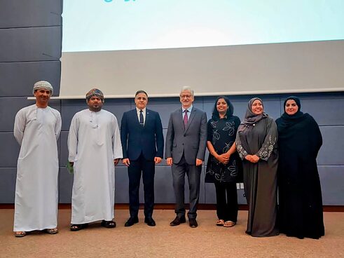 Fit in German certificate awarding, summer 2022 in the presence of: Thomas Friedrich Schneider (Ambassador of the Federal Republic of Germany in Oman) and head of the Goethe-Institut in Muscat (Salman Kouhi)