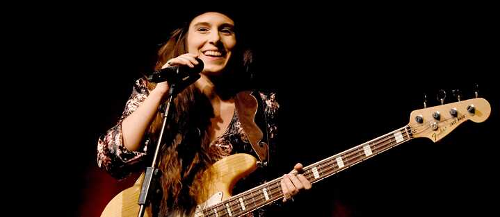 Women jazz musicians in Germany don’t usually go for bass guitar, but Polish bassist Kinga Glyk is out to buck the trend.