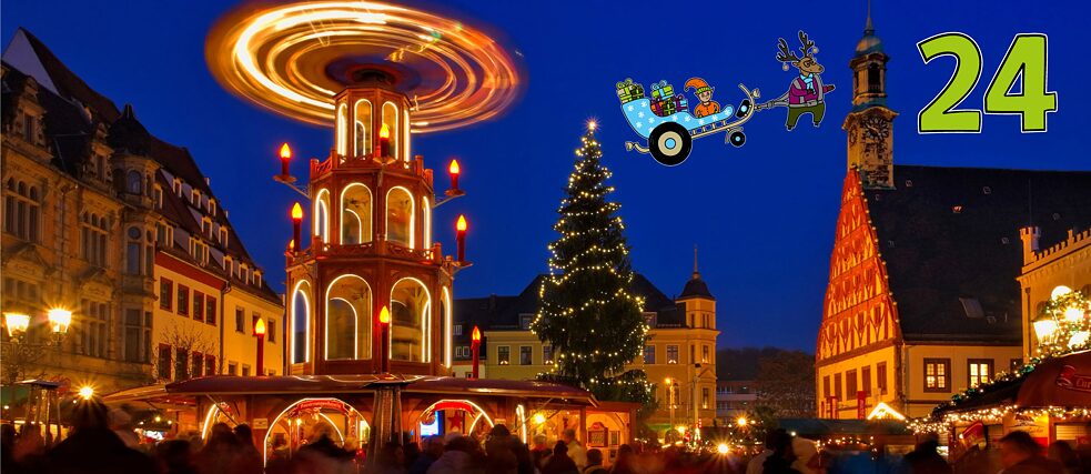 Rentier Matilda und Wichtel Karl fliegen mit dem E-Schlitten voller Geschenke über einen belebten Weihnachtsmarkt