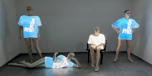 Razodjeni brzu modu, Karolin Braegger