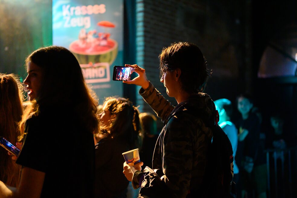 Fans beim Konzert in Zagreb