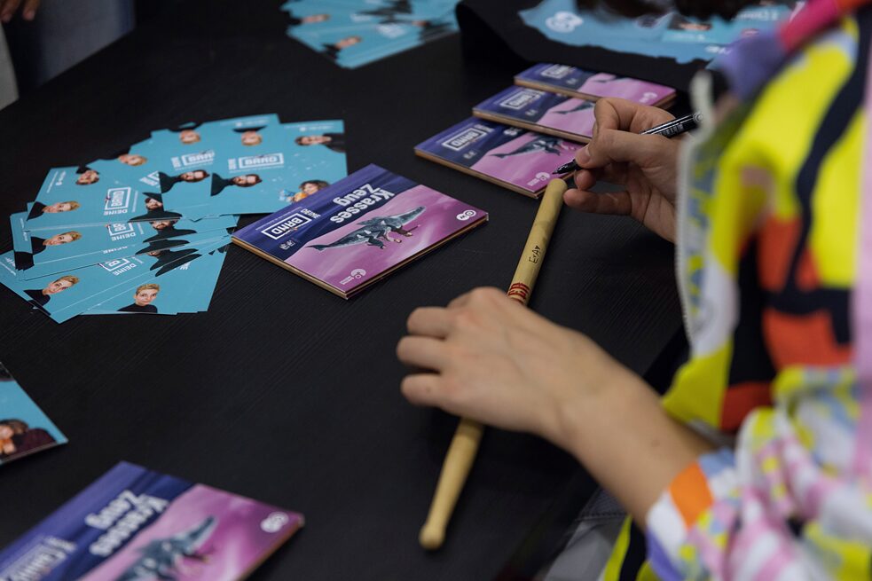 ok.danke.tschüss gibt Autogramme