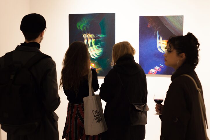 Bild aus der Ausstellung Manchmal die Stille von Albena Petkova, Angela Terzieva, Gergana Nikolova, Elena Velkova, Mariana Tancheva, Plamena Dimitrova, Yana Stoycheva