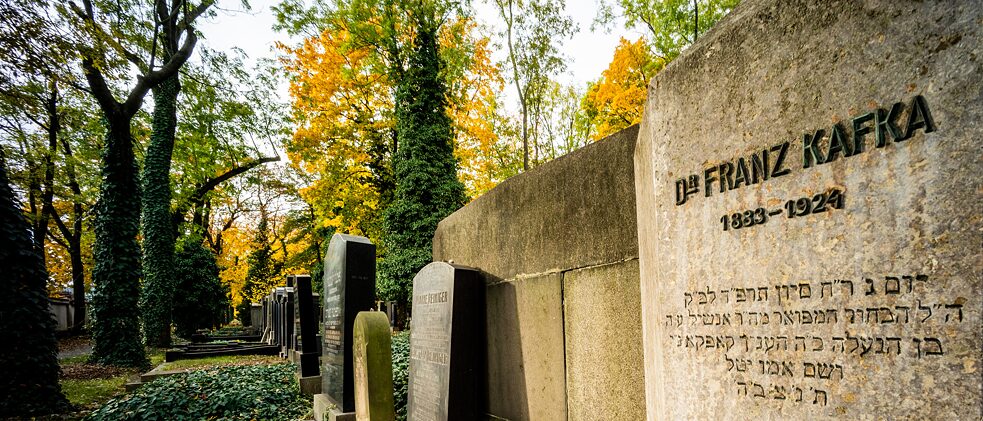 Neuer jüdischer Friedhof, Izraelská-Straße 1