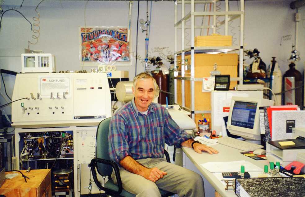 Dave Lowe