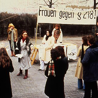Die bleierne Zeit, dir. Margarete von Trotta - Jutta Lampe / Frauen gegen § 218