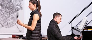 .Lisa Magnan und Daniel Bucurescu bei der Aufführung ihres Programms (h)ours