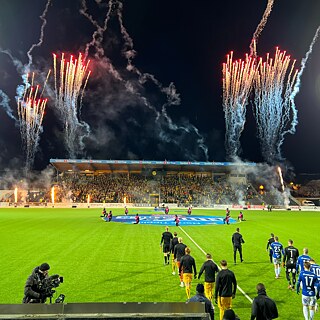 Spielereinlauf im Stadion von Bodø Glimt