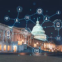 Welche Information ist wahr, welche künstlich erzeugt? Der Unterschied ist immer schwerer zu erkennen, da KI-gestützte Fake News und Desinformationen sich weiter verbreiten.