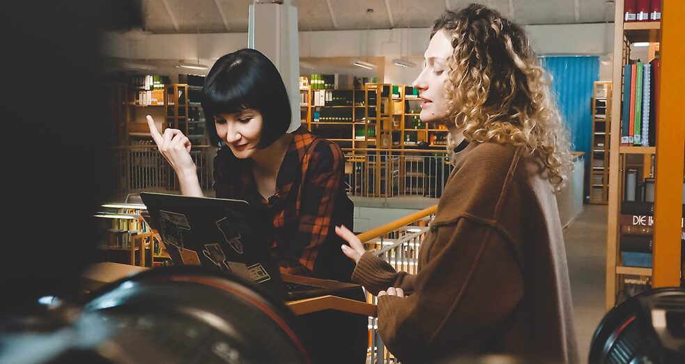 Deutsch mit Fro. Hinter den Kulissen (Foto 3)