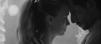 Julia (Rooney Mara) and Pedro (Raúl Briones Carmona) in the film "La Cocina". Director: Alonso Ruizpalacios