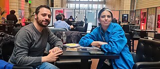 التقى أحمد شوقي وكريستيل يونس في مقابلة في برلين.