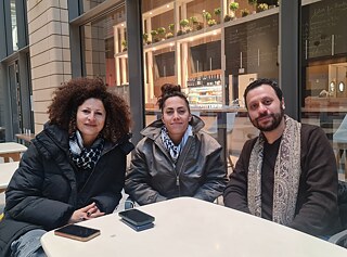 Berlinale blogger Ahmed Shawky with Batoul Ibrahim (producer, in the middle) and Dina Nasser (director & producer) in Berlin. 