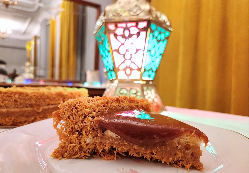 في كل عام، يقوم سوق الطعام المصري بتعديل الكنافة، وهي حلوى تقليدية تحظى بشعبية في جميع أنحاء المنطقة. واحدة من أكثر الاتجاهات شعبية كانت كنافة النوتيلا