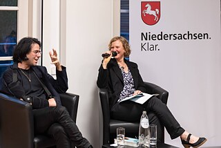 Lesung und Gespräch mit Deniz Utlu in der Vertretung des Landes Niedersachen bei der EU - April 2024