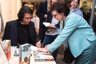 Lesung und Gespräch mit Deniz Utlu in der Vertretung des Landes Niedersachen bei der EU - April 2024