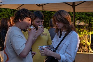 18.10.2024 | Drei unserer Gäste im Gespräch... sicherlich über eine der Werke von Kafka!