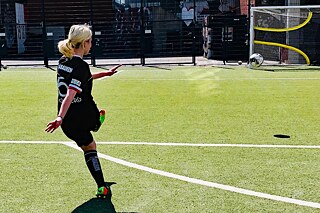 Das Camp bietet den Teilnehmenden eine unvergessliche Zeit des Sports, des Sprachelernen und des Spaßes.