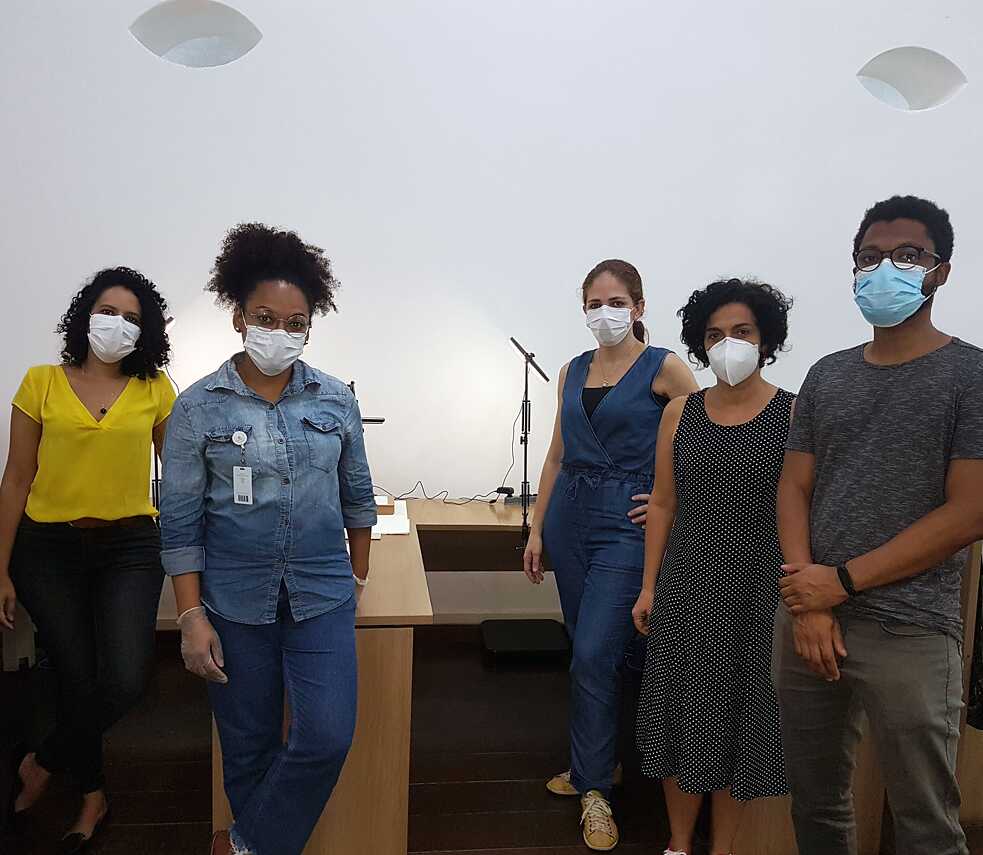 Rosana de Souza (Santa Casa da Bahia), Diana Souza (Santa Casa da Bahia), Thaissa Lamha (Coordinación de Proyectos Museu Portátil), Adriane Batata (Wiki Movimento Brasil - Wiki Loves Bahia) y Wallace Amaral (Instituto Moreira Salles)