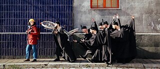 Das DOK.fest München widmet Filmemacher*innen im Exil eine von Goethe-Institut im Exil co-kuratierte Reihe | Foto (Ausschnitt): Aus SHAHID © DOK.fest München