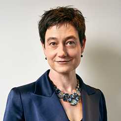 Nahaufnahme von Kirsten Dunlop