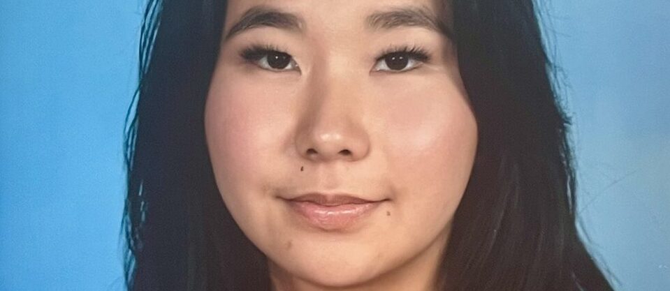 Yutong Nan aus Lettland